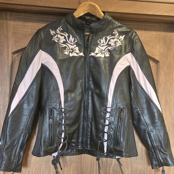 Xelement Jackets & Blazers - Xelement Womens Leather Biker Jacket EUC!